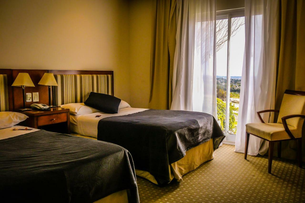 Elegance Hotel Tandil Værelse billede