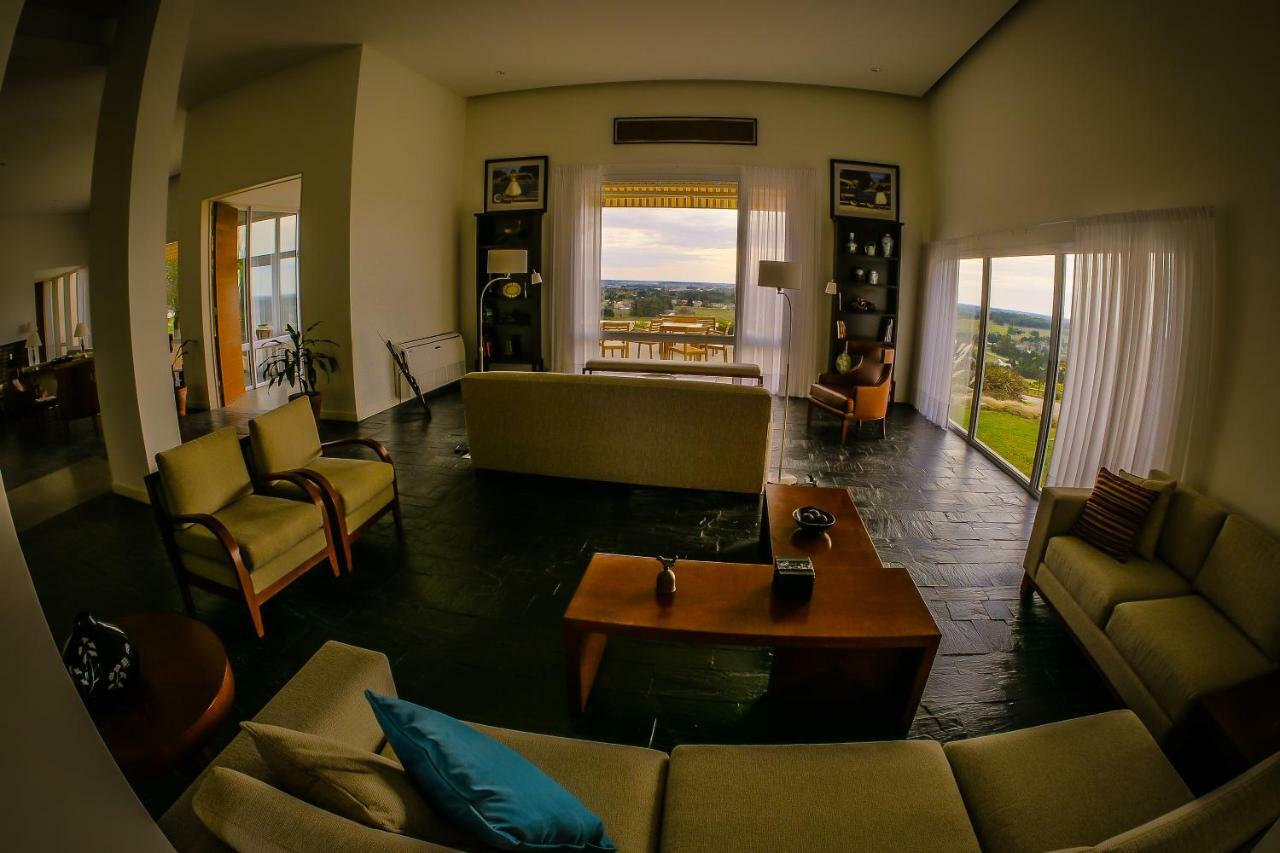 Elegance Hotel Tandil Eksteriør billede